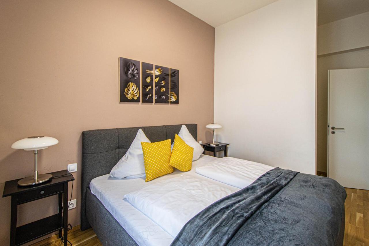 Stylish Apartment In Prague Best Gastronomic Area מראה חיצוני תמונה